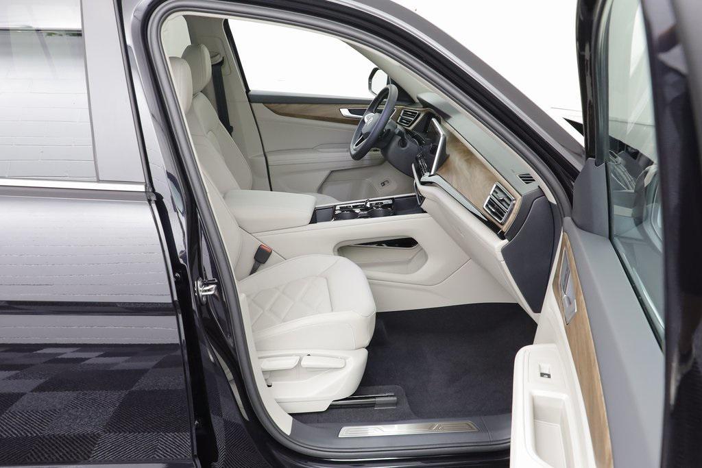 new 2026 Volkswagen Atlas car, priced at $46,522