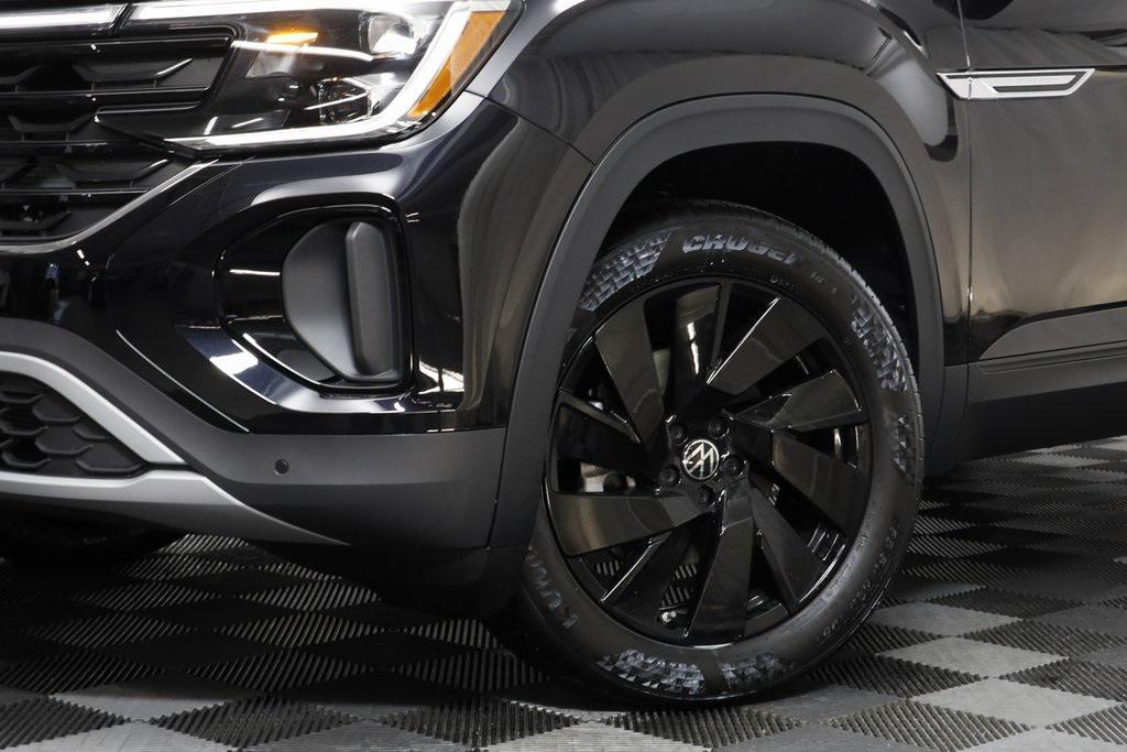 new 2025 Volkswagen Atlas Cross Sport car, priced at $42,071