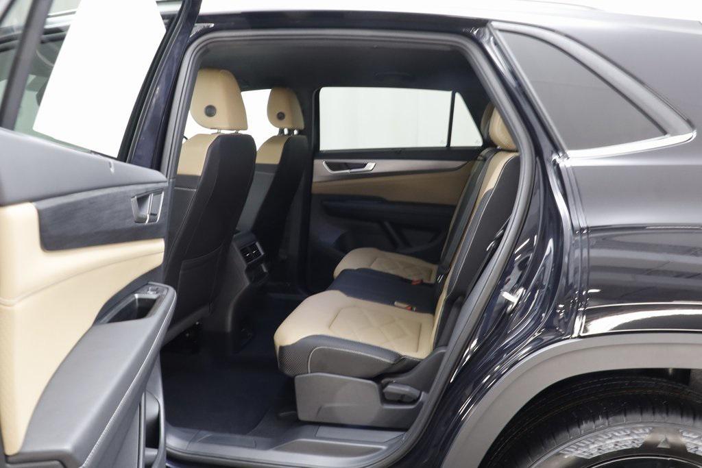 new 2025 Volkswagen Atlas Cross Sport car, priced at $42,071