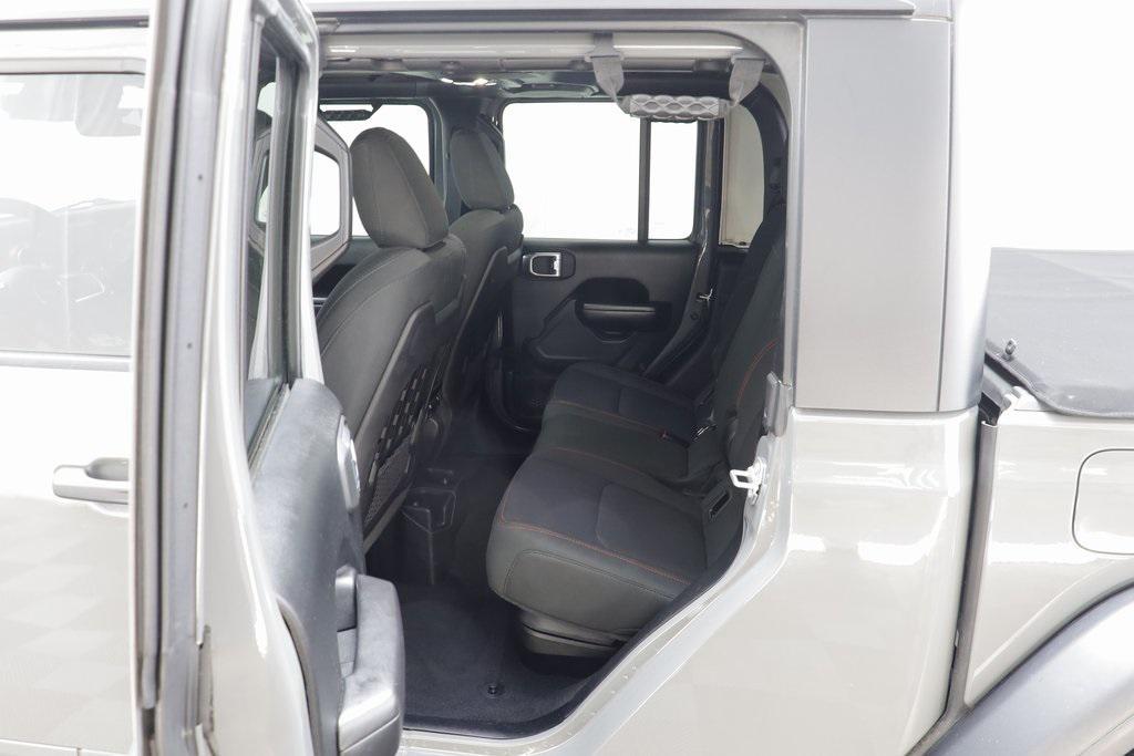 used 2021 Jeep Gladiator car, priced at $38,433