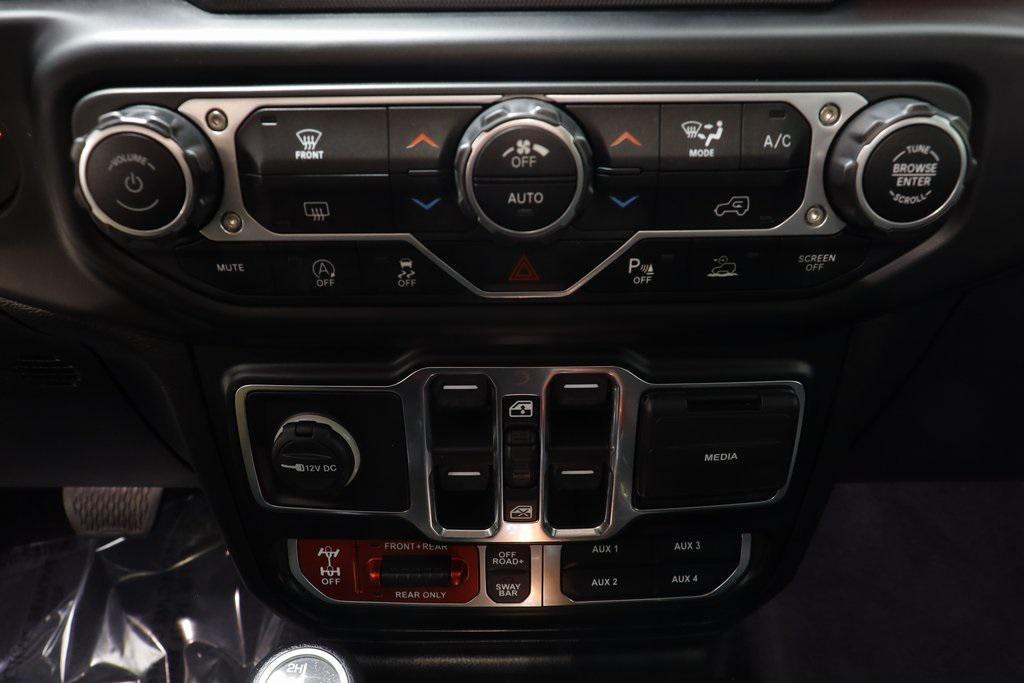 used 2021 Jeep Gladiator car, priced at $38,433