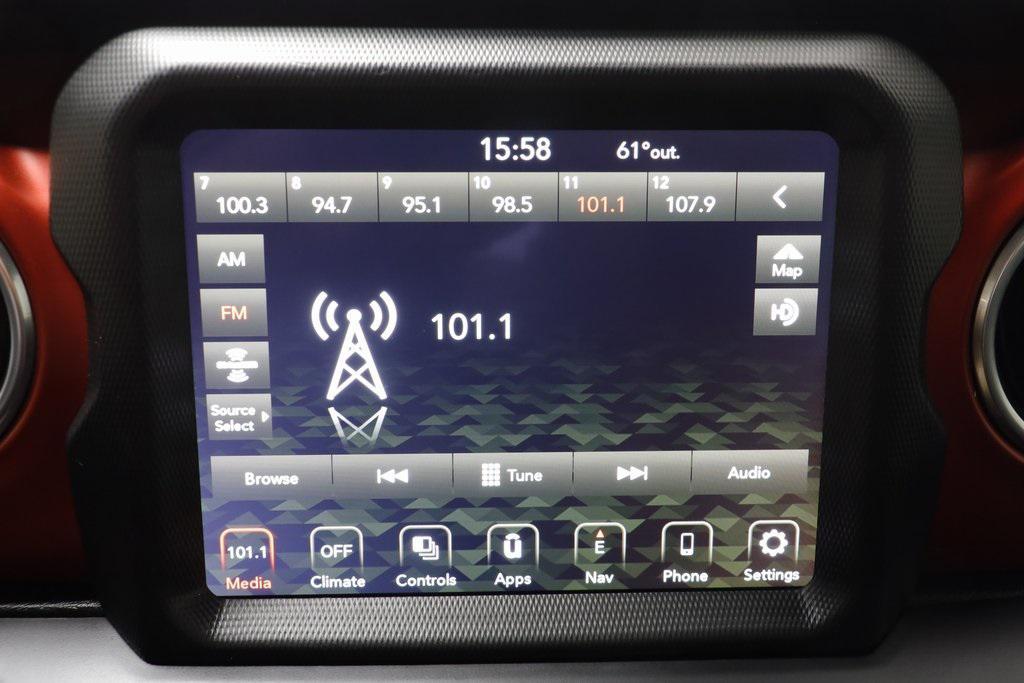 used 2021 Jeep Gladiator car, priced at $38,433