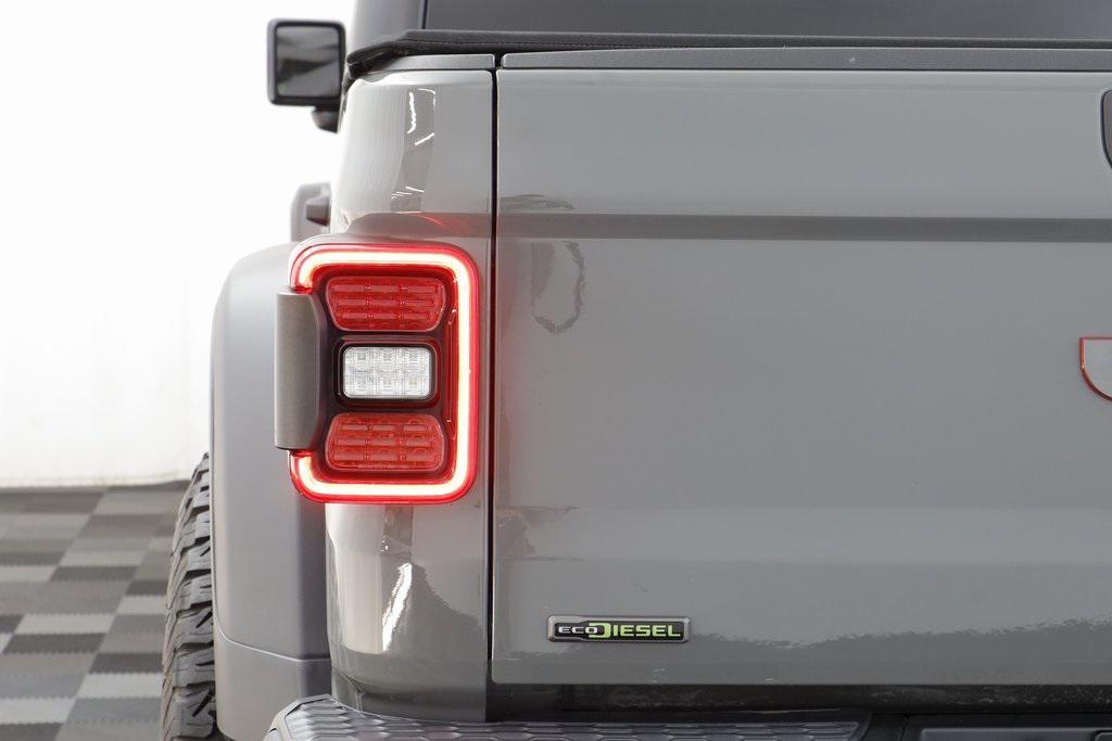 used 2021 Jeep Gladiator car, priced at $38,433