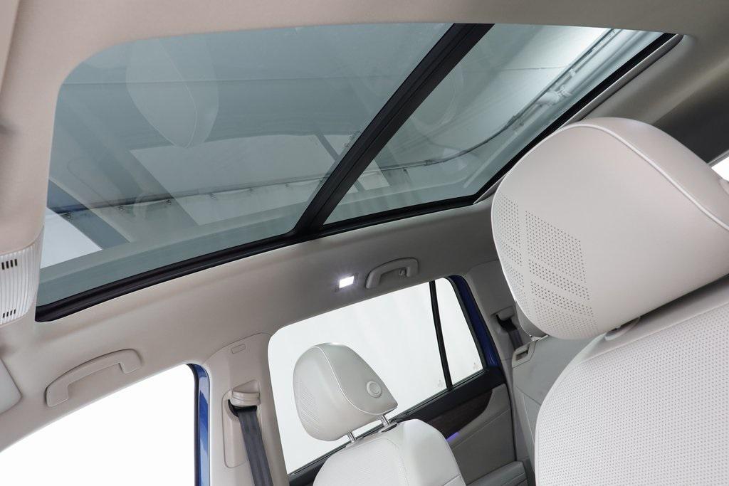 used 2025 Volkswagen Atlas car, priced at $41,697