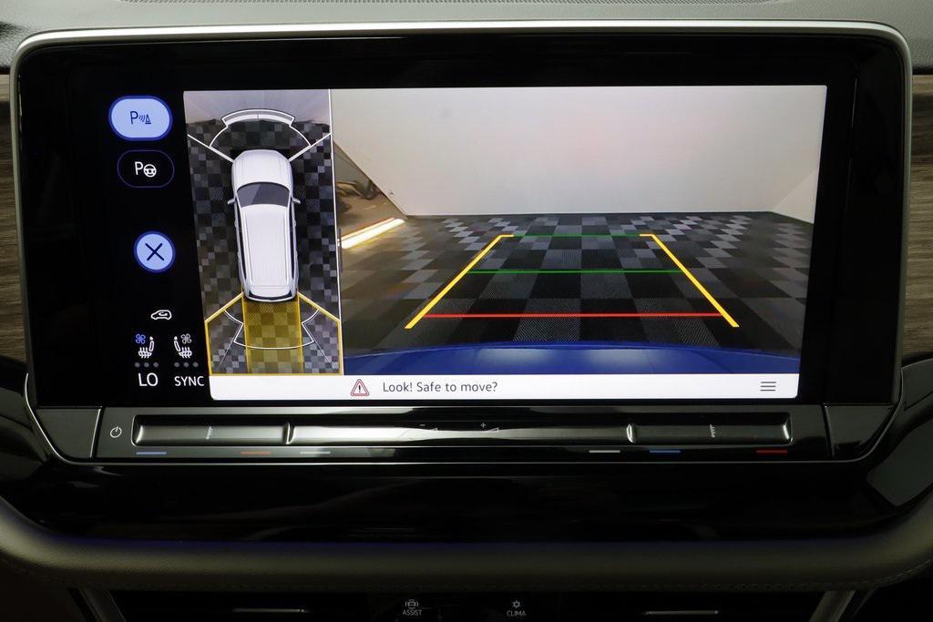 used 2025 Volkswagen Atlas car, priced at $41,697