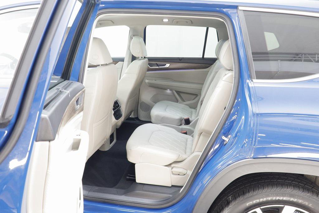 used 2025 Volkswagen Atlas car, priced at $41,697