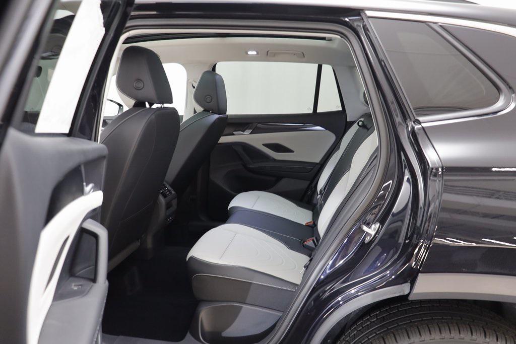 new 2025 Volkswagen Tiguan car, priced at $35,270