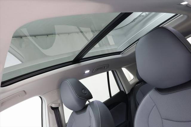 new 2025 Volkswagen Tiguan car, priced at $35,040