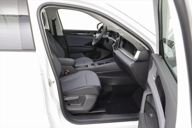 new 2025 Volkswagen Tiguan car, priced at $35,040