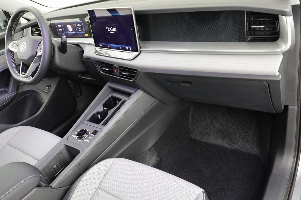 new 2025 Volkswagen Tiguan car, priced at $33,770