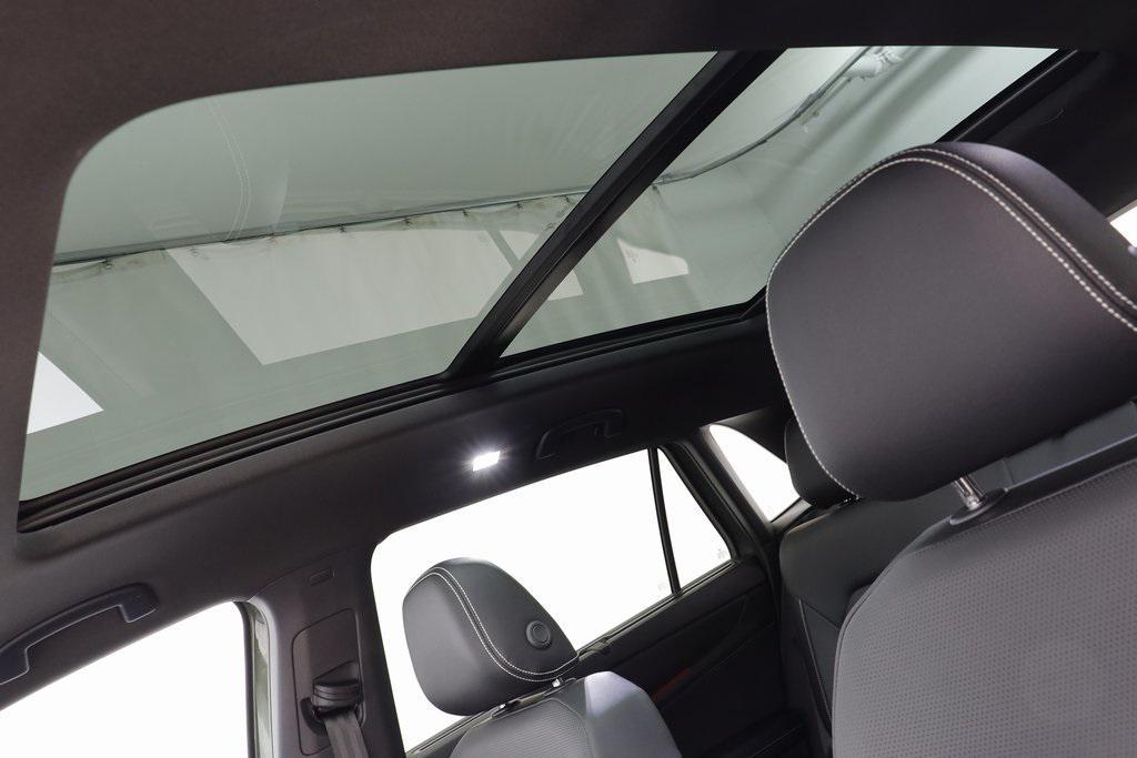 new 2026 Volkswagen Atlas Cross Sport car, priced at $50,147