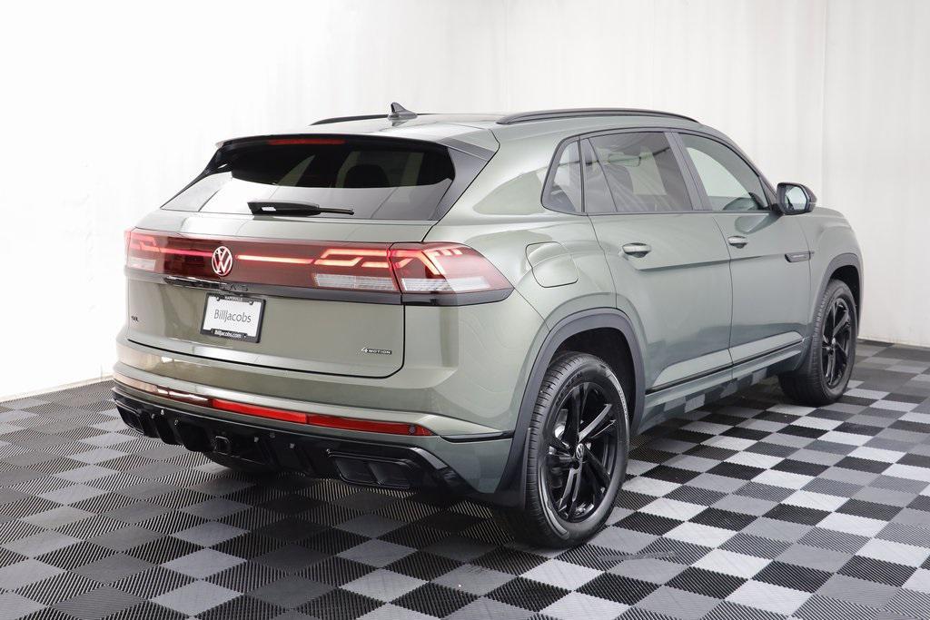 new 2026 Volkswagen Atlas Cross Sport car, priced at $50,147
