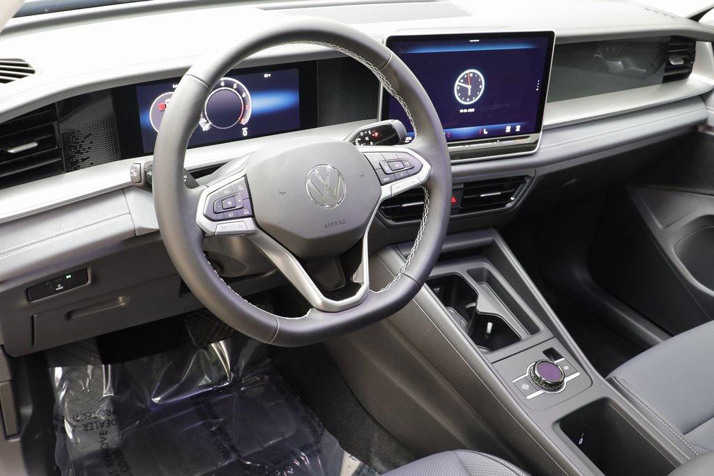 new 2025 Volkswagen Tiguan car, priced at $34,207