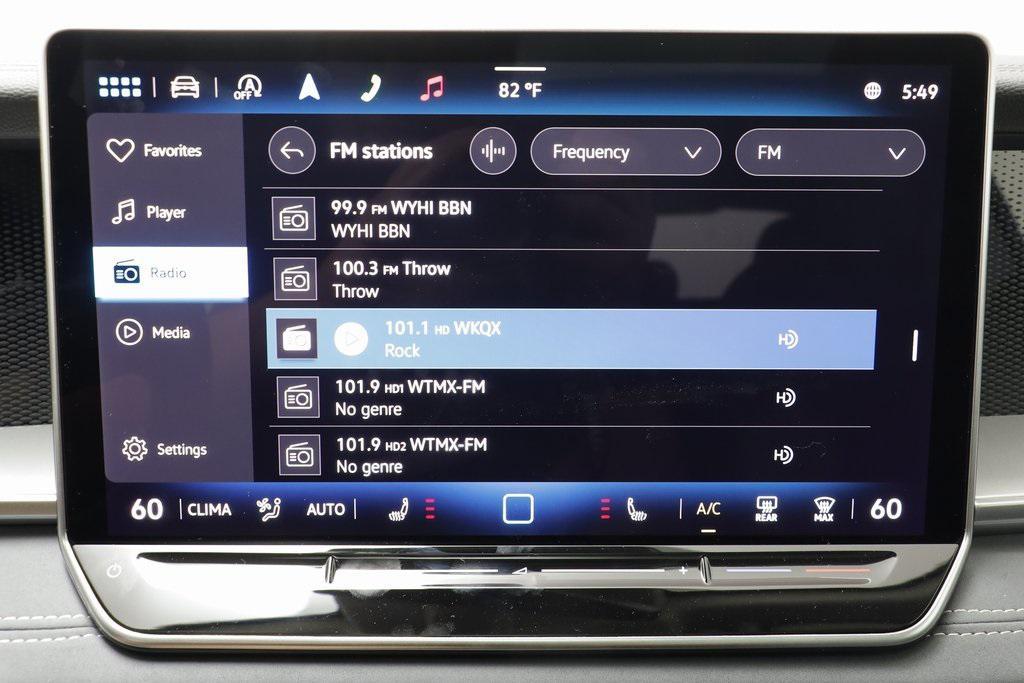 new 2025 Volkswagen Tiguan car, priced at $34,207