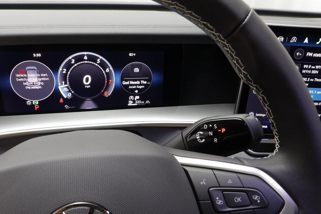 new 2025 Volkswagen Tiguan car, priced at $34,207