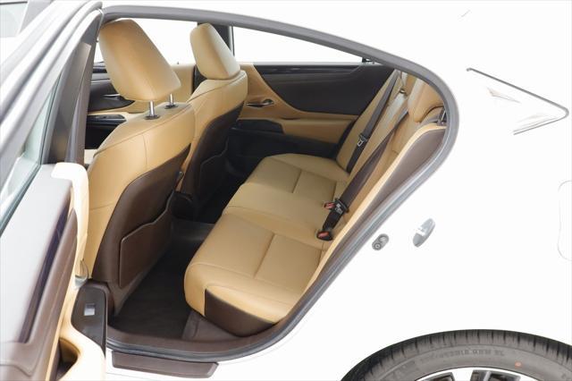 used 2020 Lexus ES 350 car, priced at $31,649