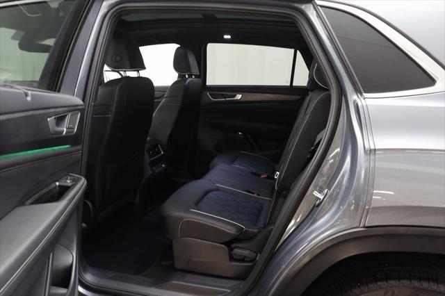 used 2024 Volkswagen Atlas Cross Sport car, priced at $43,031