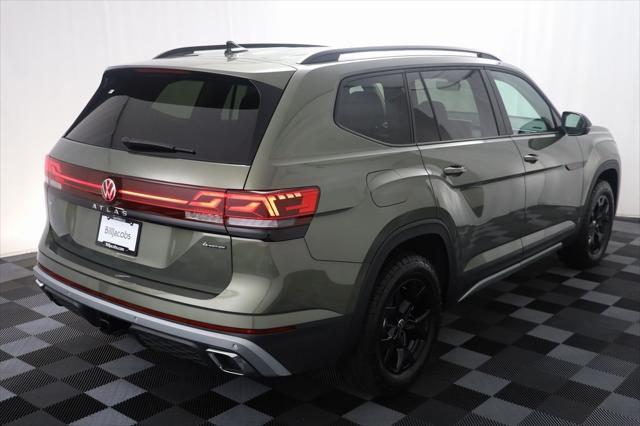 new 2024 Volkswagen Atlas car, priced at $42,519