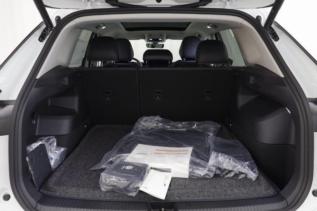 new 2026 Volkswagen Tiguan car, priced at $36,847