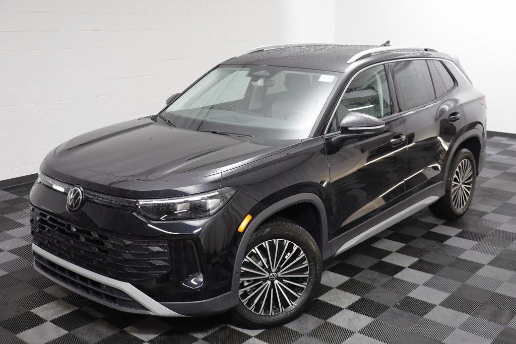 new 2025 Volkswagen Tiguan car, priced at $29,961