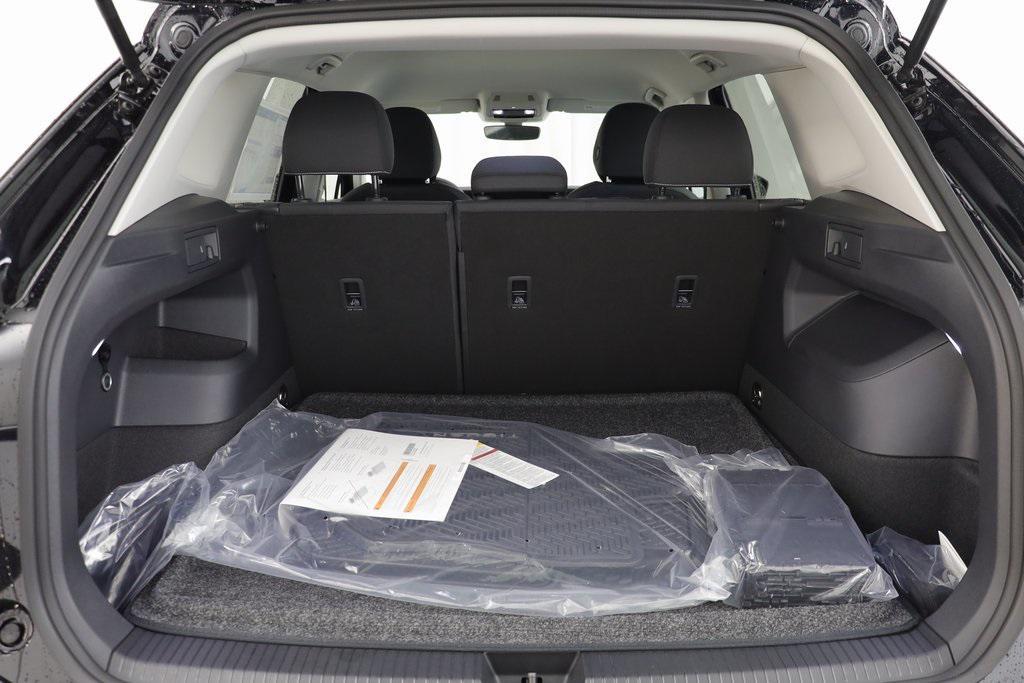 new 2025 Volkswagen Tiguan car, priced at $29,961