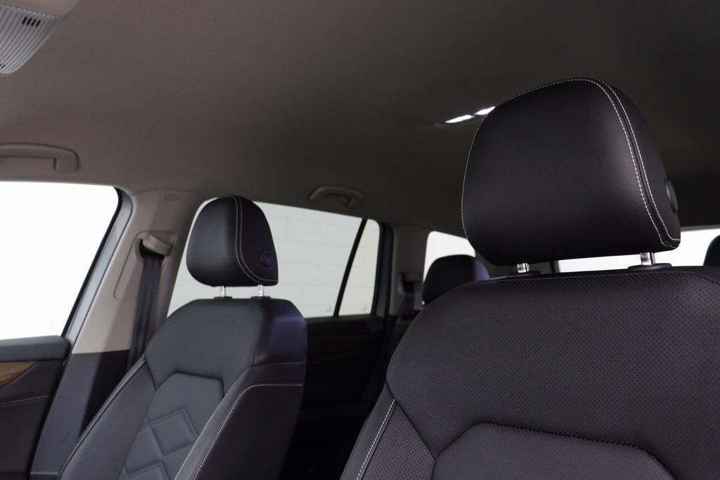 used 2025 Volkswagen Atlas car, priced at $34,047