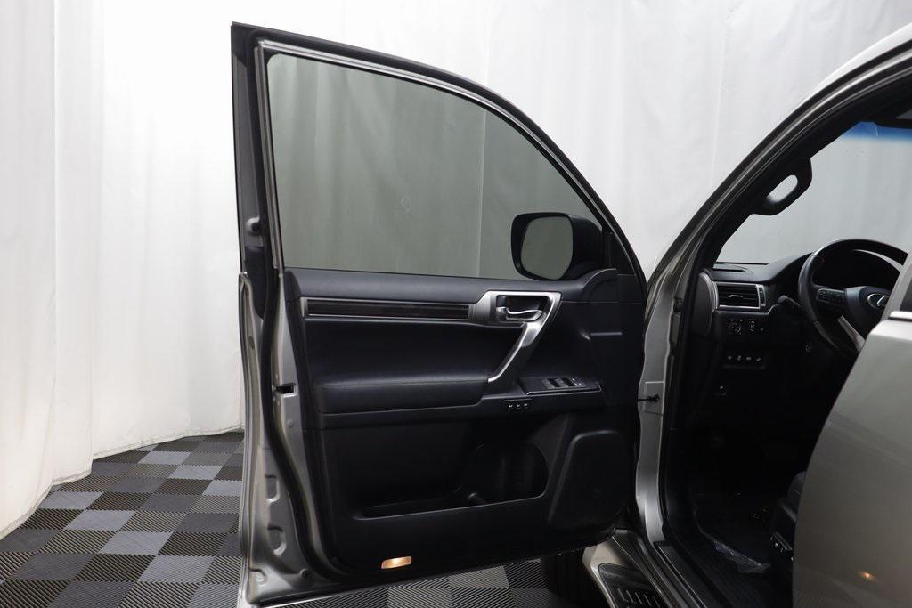 used 2023 Lexus GX 460 car, priced at $53,777