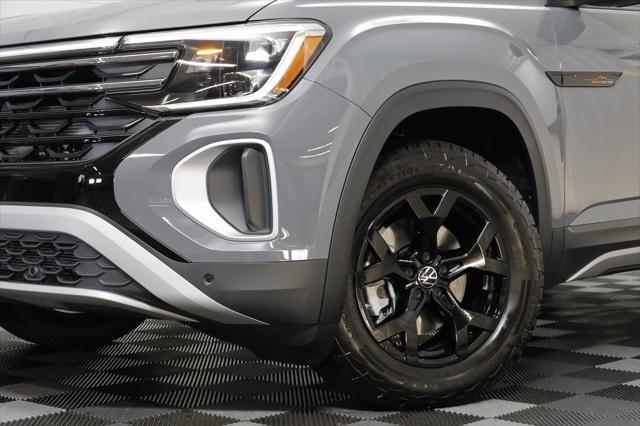 new 2025 Volkswagen Atlas car, priced at $45,511