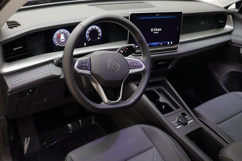 new 2025 Volkswagen Tiguan car, priced at $33,770