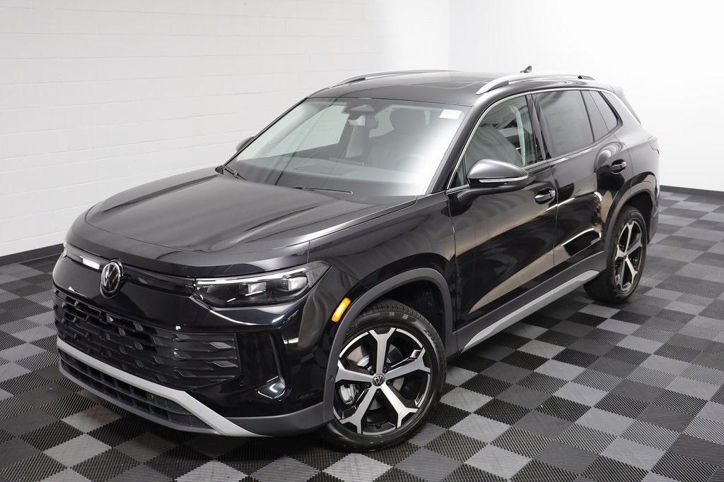 new 2025 Volkswagen Tiguan car, priced at $33,770