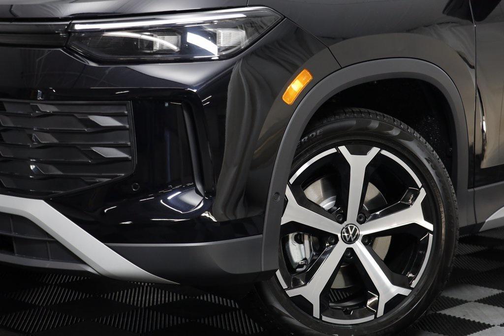 new 2025 Volkswagen Tiguan car, priced at $33,770