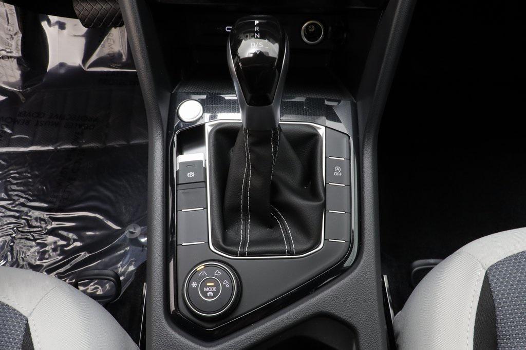 new 2025 Volkswagen Taos car, priced at $26,625