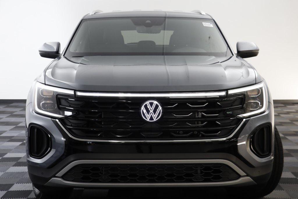 new 2025 Volkswagen Atlas Cross Sport car, priced at $41,732