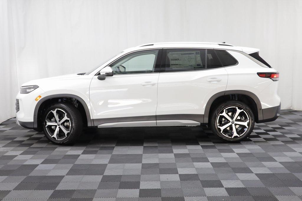 new 2025 Volkswagen Tiguan car, priced at $33,770