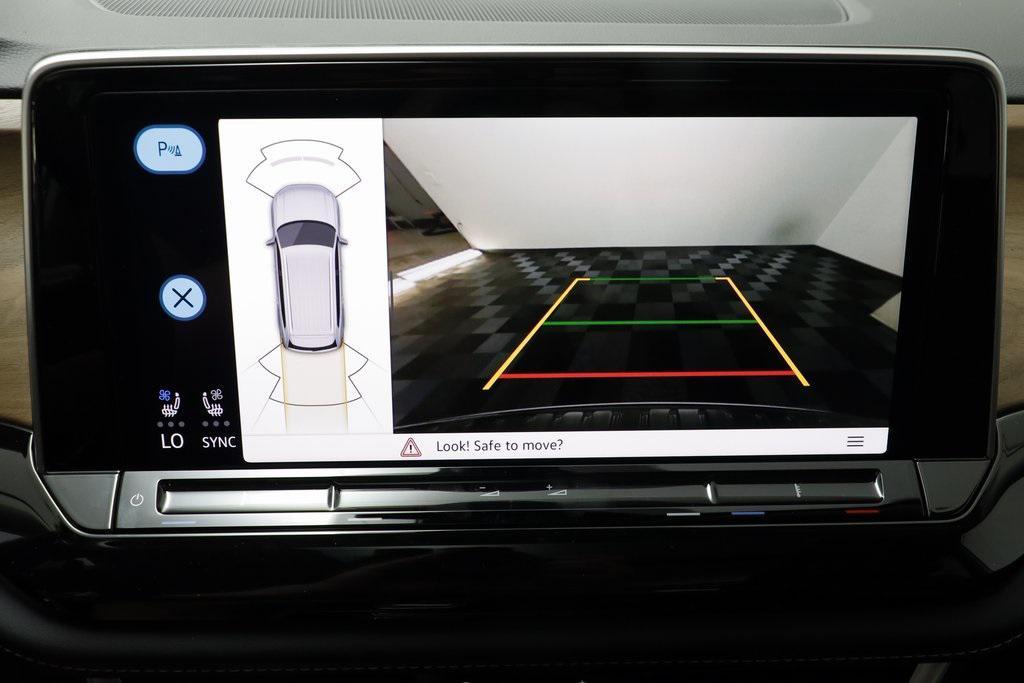 new 2026 Volkswagen Atlas car, priced at $47,557