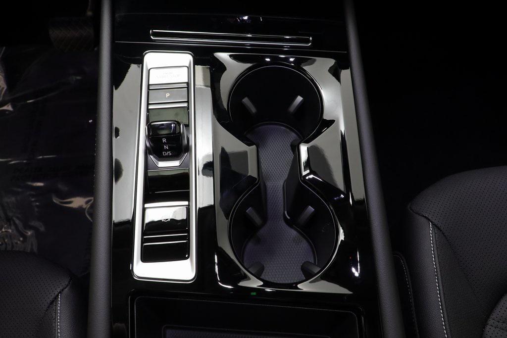 new 2026 Volkswagen Atlas car, priced at $47,557