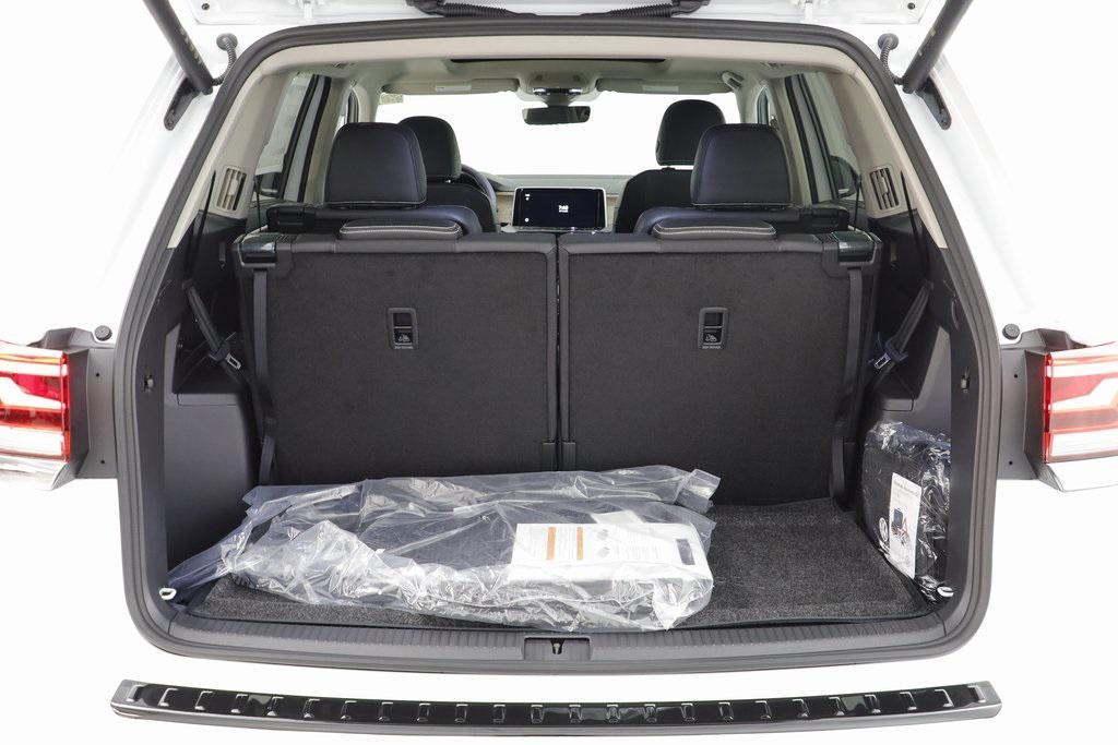 new 2026 Volkswagen Atlas car, priced at $47,557