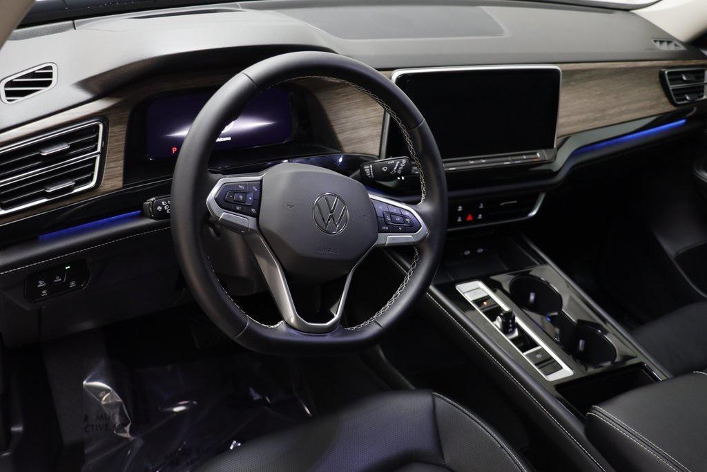 used 2024 Volkswagen Atlas car, priced at $40,395