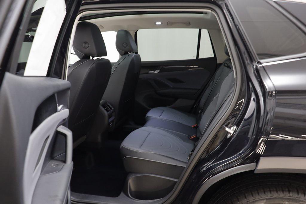 new 2025 Volkswagen Tiguan car, priced at $33,760