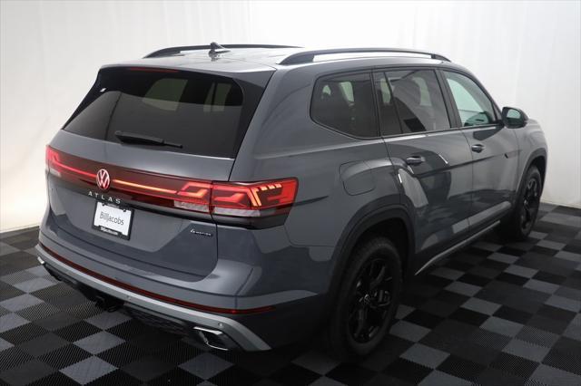 new 2024 Volkswagen Atlas car, priced at $42,878