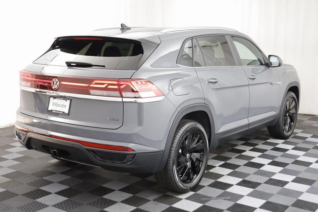 new 2026 Volkswagen Atlas Cross Sport car, priced at $46,343