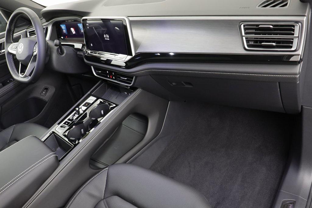 new 2026 Volkswagen Atlas Cross Sport car, priced at $46,343