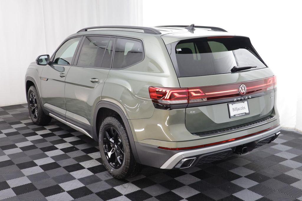 new 2026 Volkswagen Atlas car, priced at $47,327