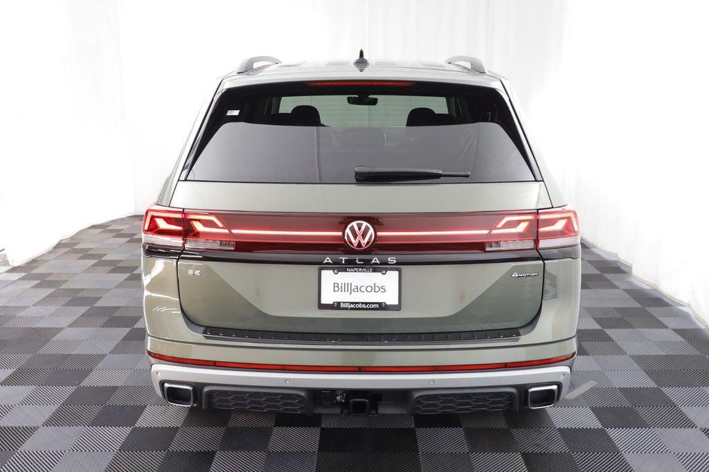 new 2026 Volkswagen Atlas car, priced at $47,327