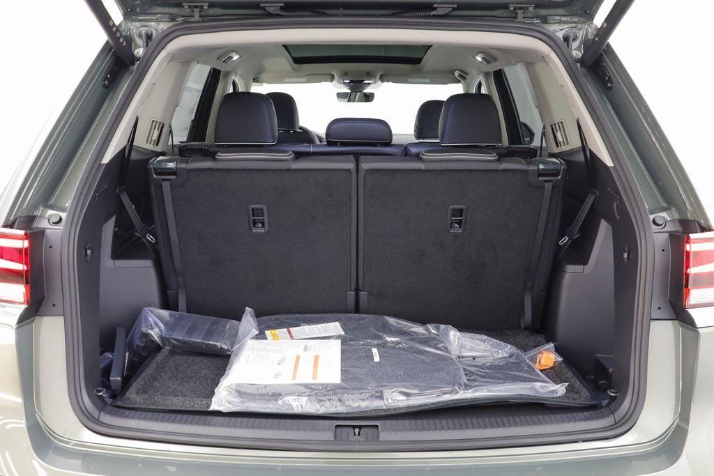 new 2026 Volkswagen Atlas car, priced at $53,542