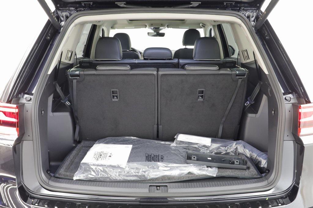 new 2026 Volkswagen Atlas car, priced at $53,681