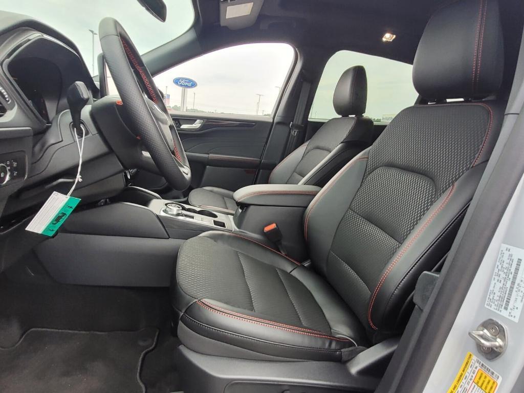 new 2025 Ford Escape car, priced at $35,858