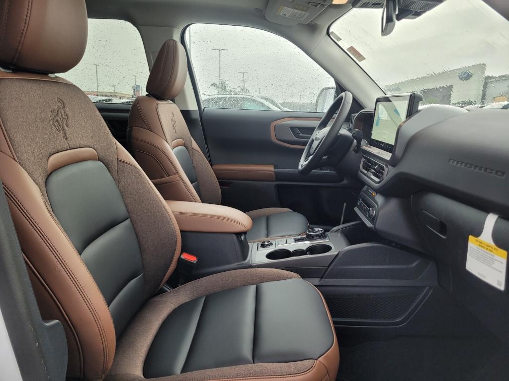 new 2025 Ford Bronco Sport car, priced at $38,990