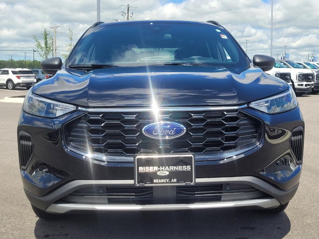 new 2025 Ford Escape car, priced at $31,677