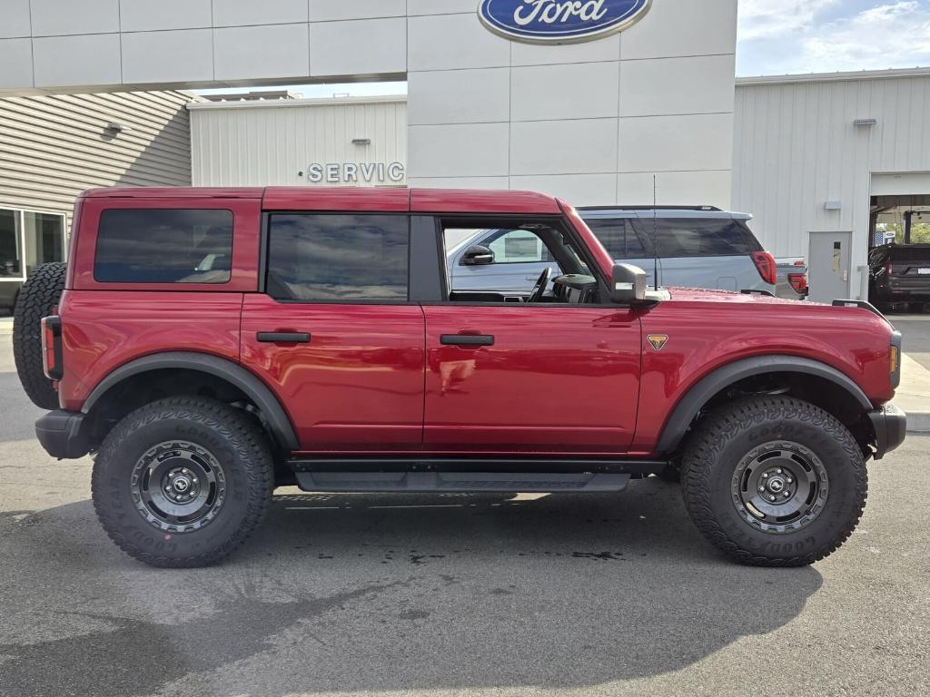 new 2025 Ford Bronco car, priced at $62,460